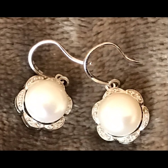 JTV Jewelry - Freshwater grande pearl earrings